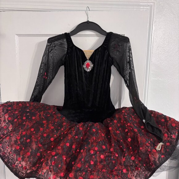 Revolution Dancewear - Picture 1 of 3